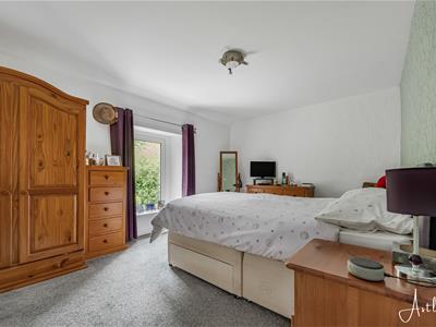 Picture 10